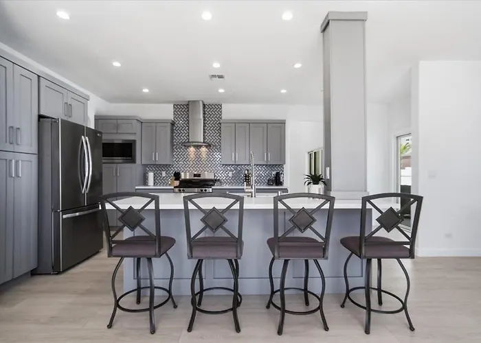Ferienhaus Donner Delight - Pool, Game Room, Newly Remodeled *