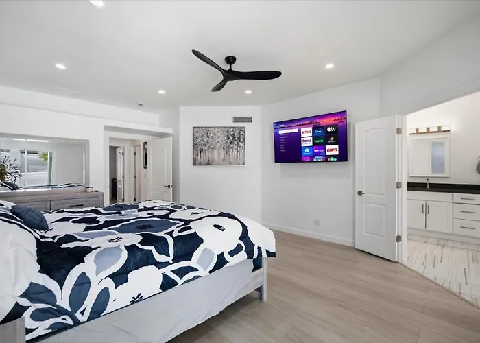 Ferienhaus Donner Delight - Pool, Game Room, Newly Remodeled