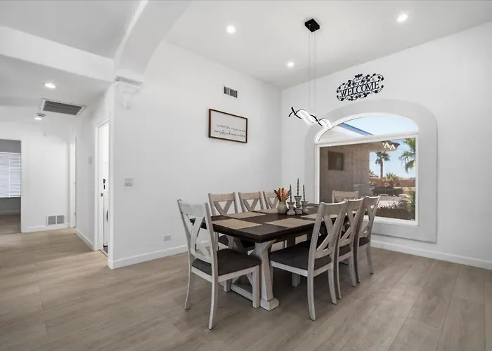 Ferienhaus Donner Delight - Pool, Game Room, Newly Remodeled *
