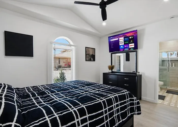 Donner Delight - Pool, Game Room, Newly Remodeled Ferienhaus