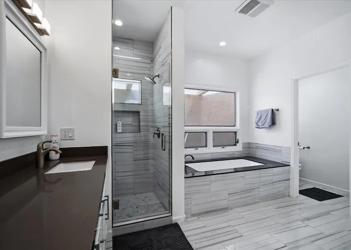 Ferienhaus Donner Delight - Pool, Game Room, Newly Remodeled